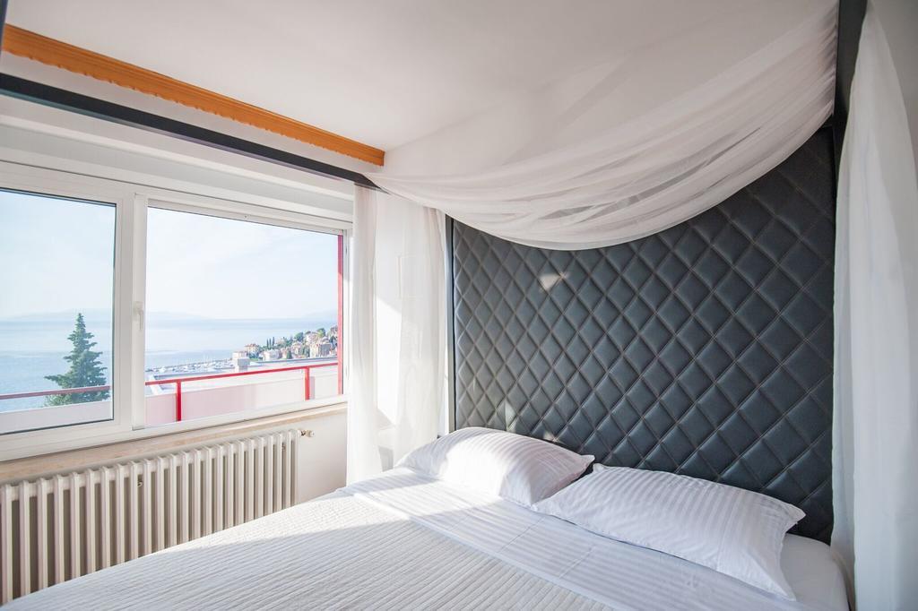 Blue View Apartment Opatija Dış mekan fotoğraf